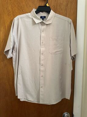 George Men's Short-Sleeve Button-Down Shirt in Light Beige